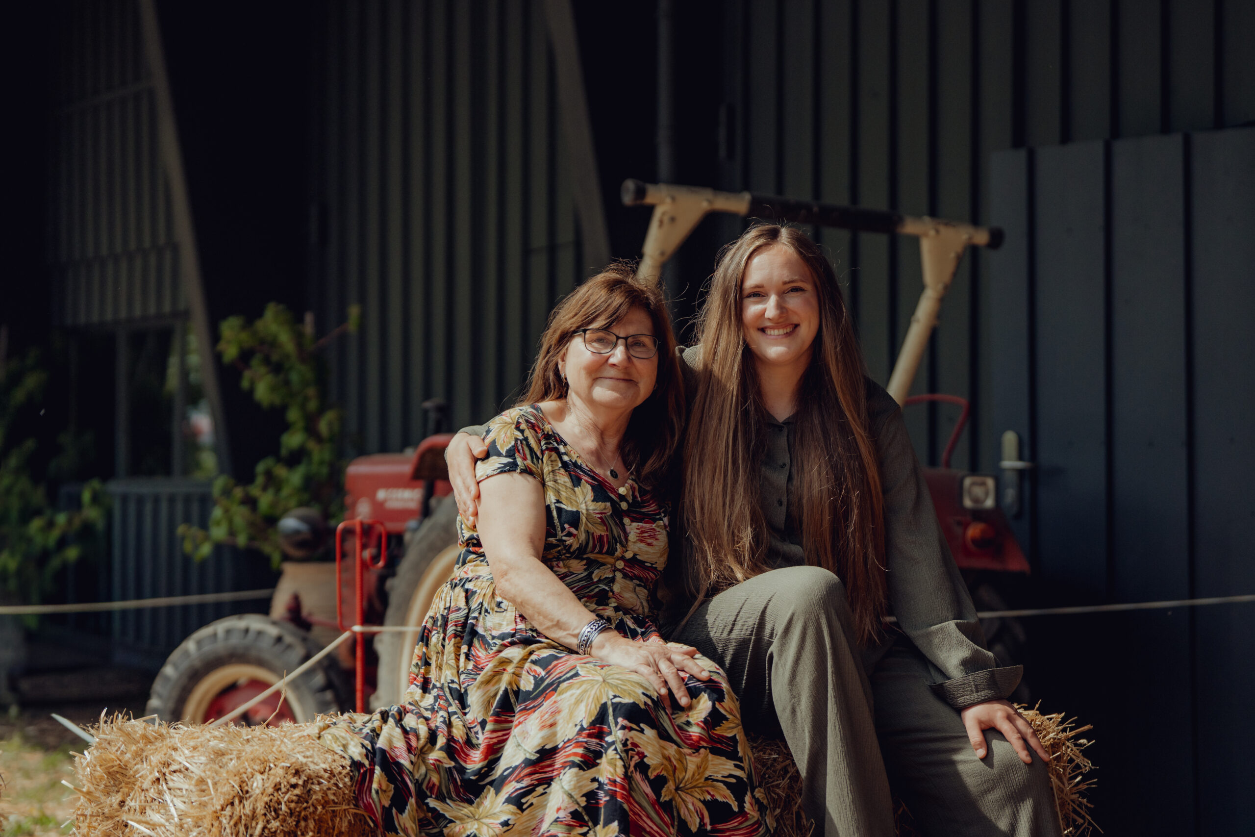 Anne & Elvira Grabow