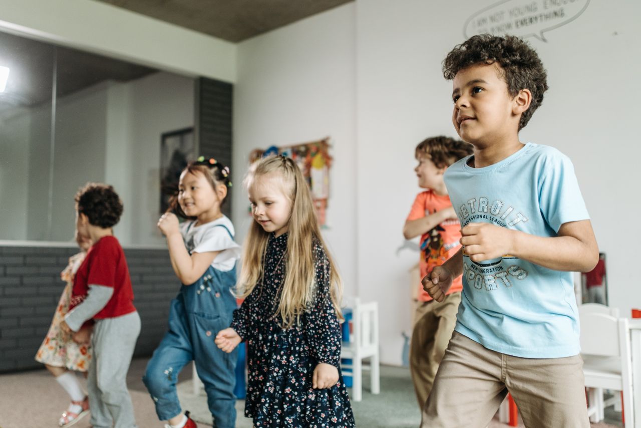 Kinder beim Sport
